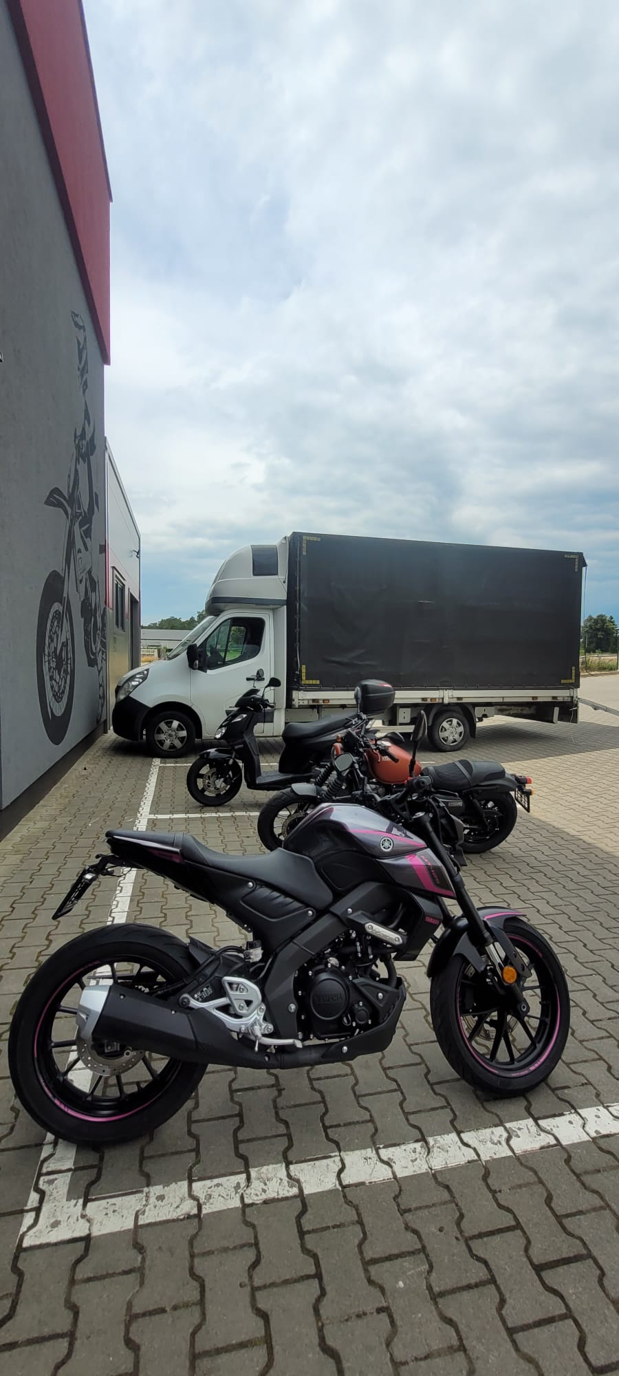 Motorcycle transport by SpeedPack